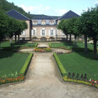 JARDIN DU PALAIS ABBATIAL