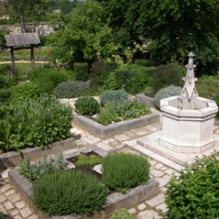 JARDIN MONASTIQUE MÉDIÉVAL