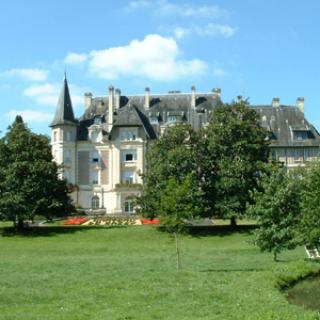 LE CHÂTEAU DE BASSY