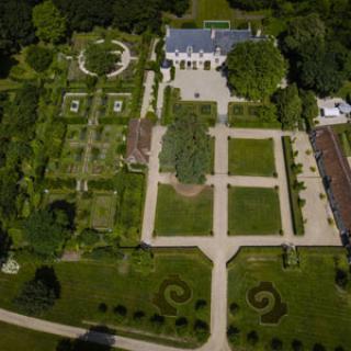 Les Jardins et arboretum du domaine de Poulaines