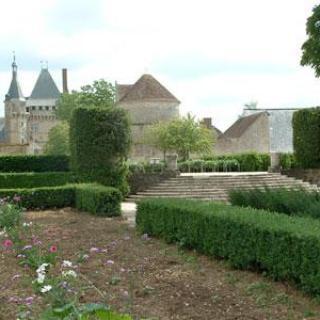 JARDINS DU CHÂTEAU DE TALCY