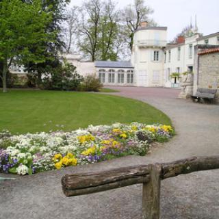 JARDIN DE L'HÔTEL DE VILLE