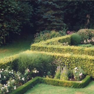 JARDIN DU CHÂTEAU D'HUMEROEUILLE