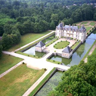 PARC DU CHATEAU DE BOURRON