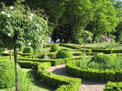 JARDIN DU CHÂTEAU DE BEAUVOIR