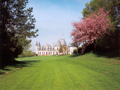 PARC DU CHÂTEAU DE RÉGNIÈRE-ECLUSE