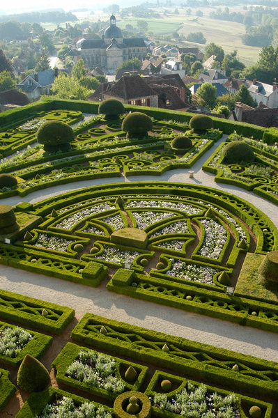 PARC ET JARDIN DU CHÂTEAU DE HAUTEFORT