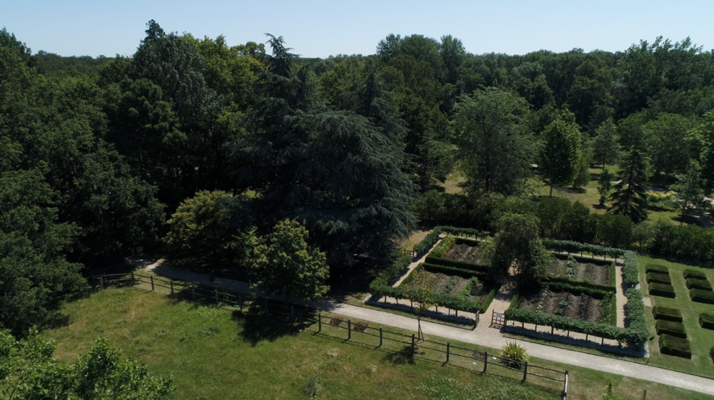 Les Jardins et arboretum du domaine de Poulaines