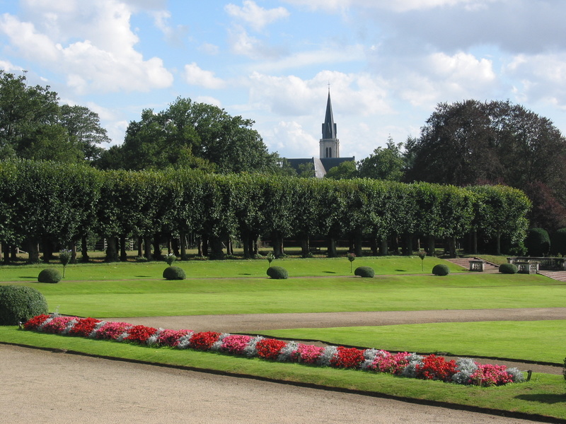 PARC ET JARDINS DU CHÂTEAU DE CRAON