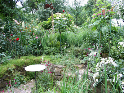 JARDIN DE GRANDS-MÈRES, EMPREINTE ET PATINE DES SIÈCLES