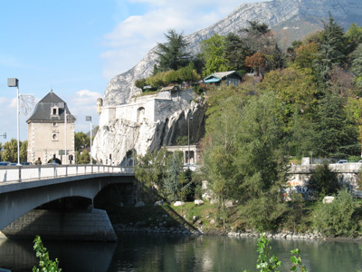 JARDIN DES DAUPHINS