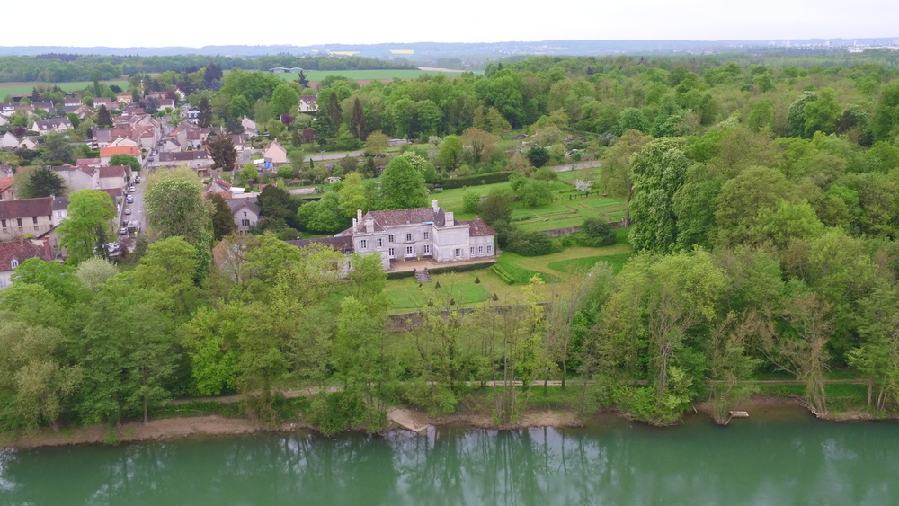 TERRASSES DE GERMIGNY - maison de plaisance du Baron Ménager