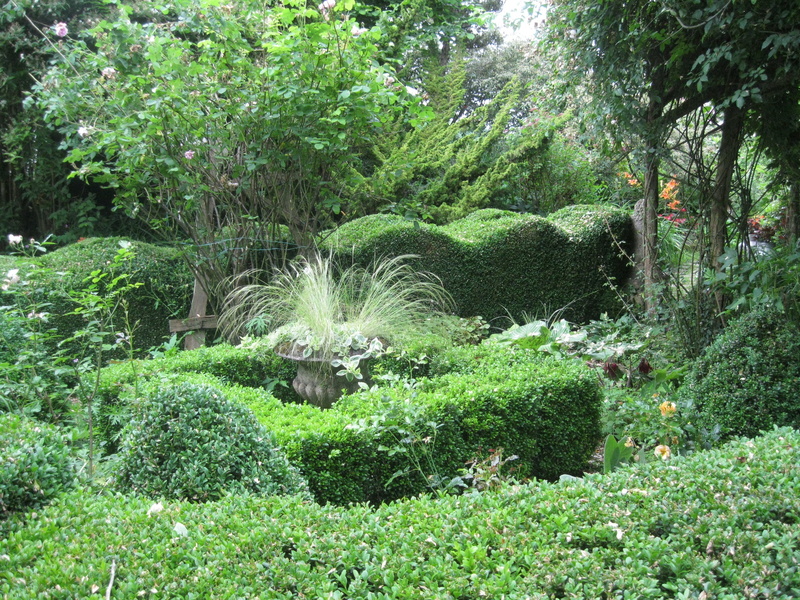 JARDIN SOUS LES CÔTES