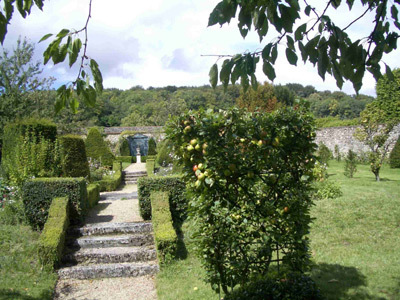 JARDIN DE L'ANCIENNE COMMANDERIE