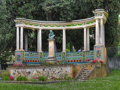 FONTANA ROSA