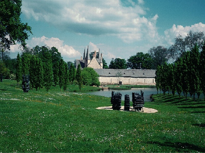 JARDIN DE LA FONTAINE DE VIE ET PARC DE L'ATHANOR