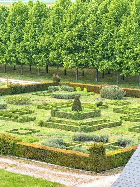 Jardin du Chateau de Villepion