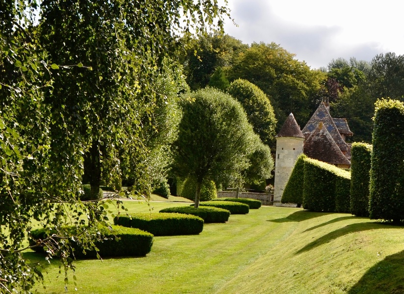 CHATEAU & JARDINS DE BOUTEMONT