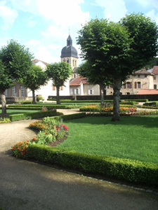 JARDIN DU PALAIS ABBATIAL