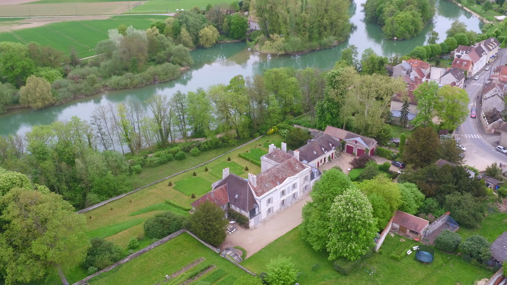 TERRASSES DE GERMIGNY - maison de plaisance du Baron Ménager