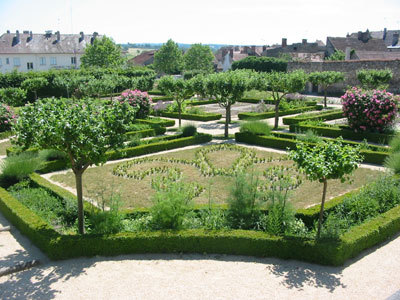 JARDIN DU PRIEURÉ DE SOUVIGNY