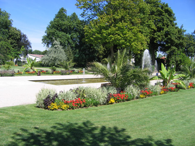 JARDIN DE L'HÔTEL DE VILLE