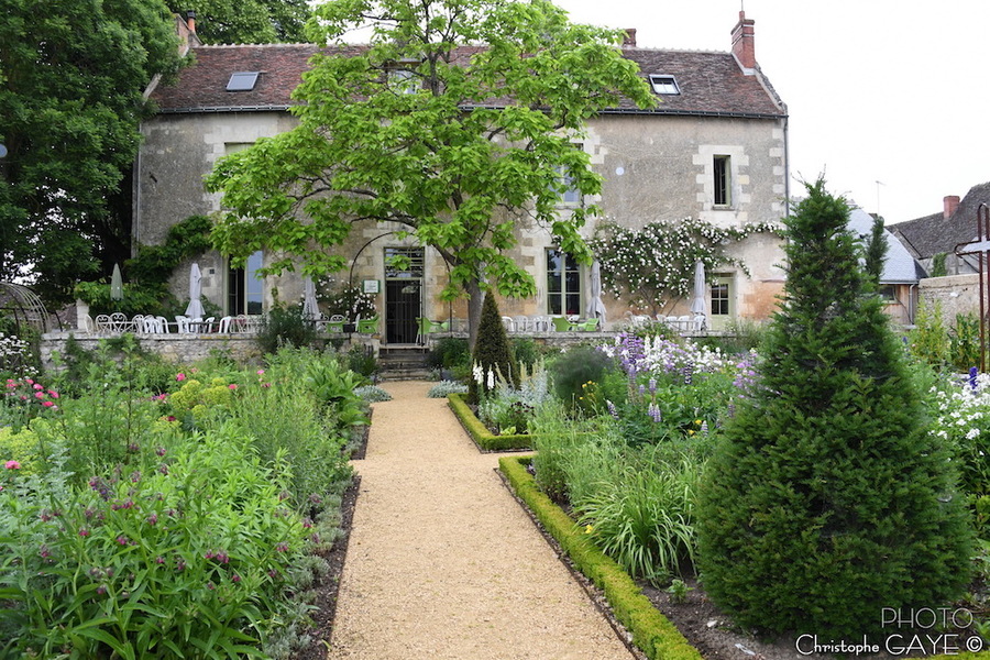 Chédigny village jardin