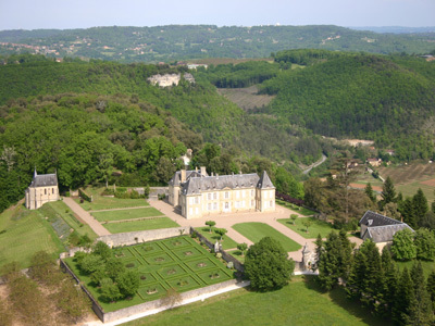 CHATEAU DE LACOSTE