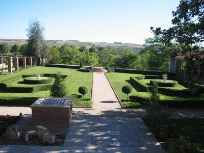 JARDIN DE L'HÔTEL D'ARDOUIN