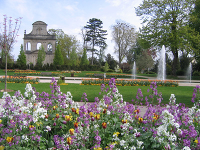 JARDIN DE L'HÔTEL DE VILLE