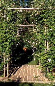 JARDINS DU PRIEURÉ NOTRE DAME D'ORSAN