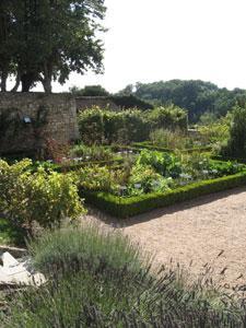 JARDIN DU CHÂTEAU DE CHATEAUDUN