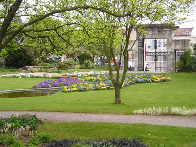 JARDIN DE L'HÔTEL DE VILLE