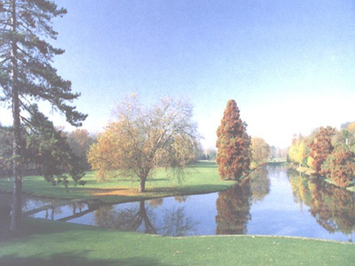 PARC ET ROSERAIE DU CHÂTEAU DE TROISSEREUX