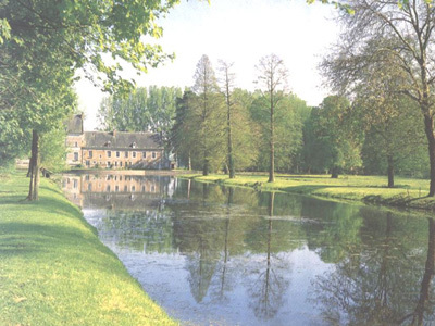 PARC ET ROSERAIE DU CHÂTEAU DE TROISSEREUX