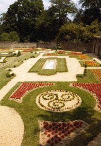 PARC ET JARDINS DU CHÂTEAU DE TRÉDION