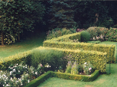 JARDIN DU CHÂTEAU D'HUMEROEUILLE