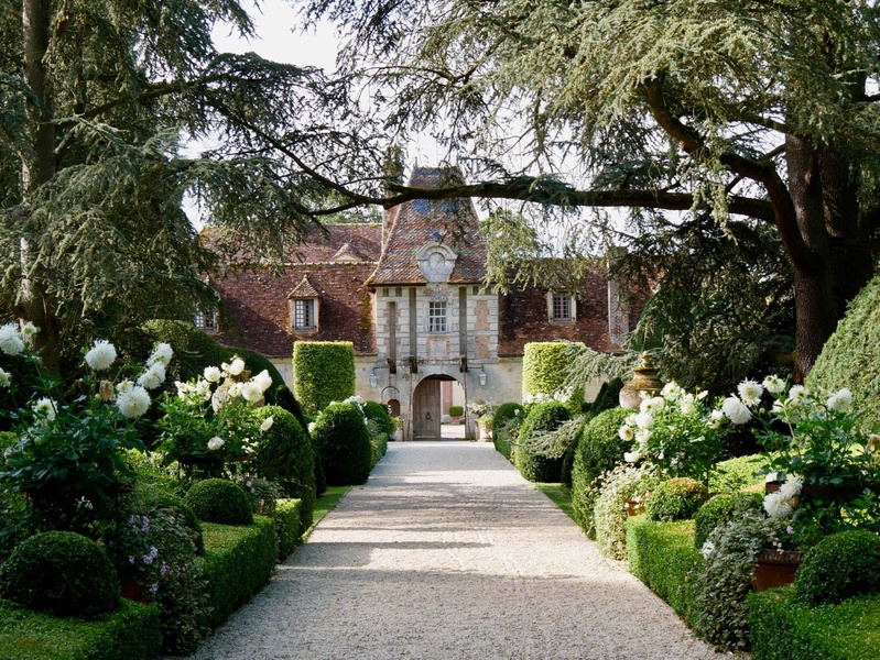 CHATEAU & JARDINS DE BOUTEMONT