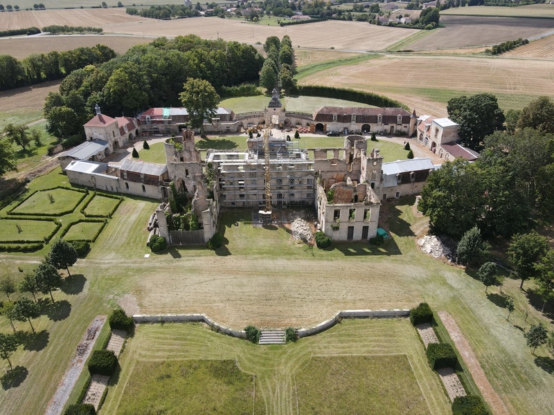 CHÂTEAU DE VILLEMONT