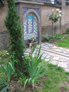 JARDIN PUBLIC INTERRELIGIEUX