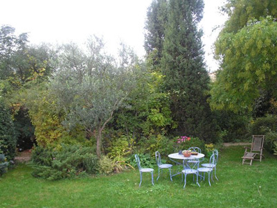 LE JARDIN DU CHEMIN DE RONDE