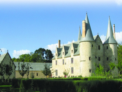 JARDIN DE LA FONTAINE DE VIE ET PARC DE L'ATHANOR