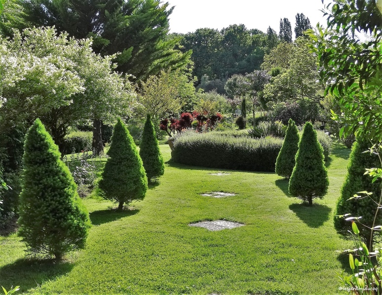 LES JARDINS DU COQ