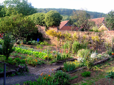 JARDINS DES DOUVES