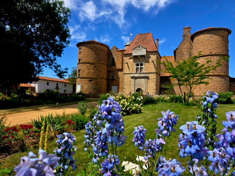 Le clos du château de Saint Marcel de Félines