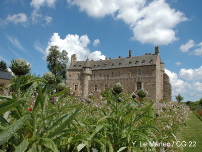 DOMAINE DÉPARTEMENTAL DE LA ROCHE JAGU