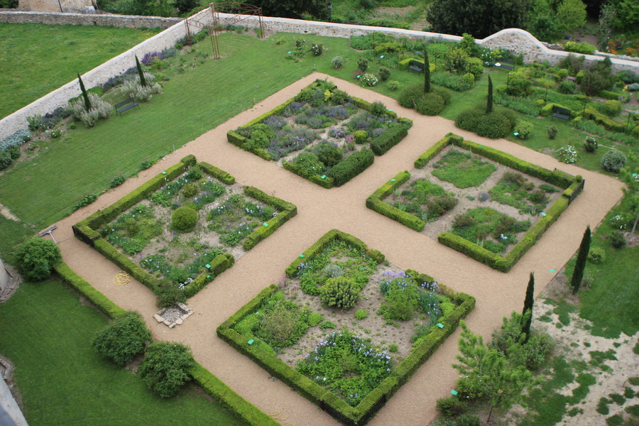 Jardin monastique de l'Abbaye de Lagrasse