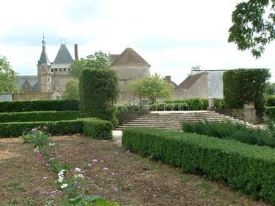 JARDINS DU CHÂTEAU DE TALCY