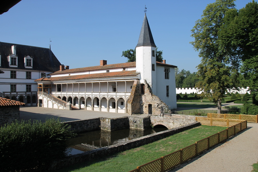 CHATEAU ET JARDINS DE LA BÂTIE D'URFÉ