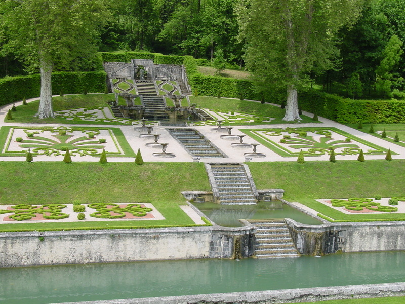 JARDINS DU CHATEAU DU TOUVET